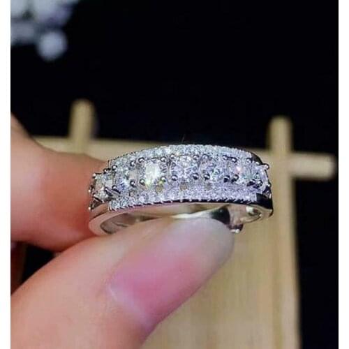 Huitan Fashion Versatile Rings Women Accessories with Brilliant Cubic Zirconia Stylish Girl Party Ring Daily Wear Trendy Jewelry