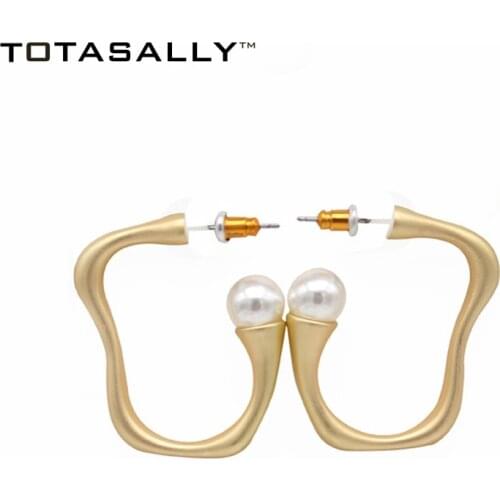 TOTASALLY Baroque stylish Vintage Simulated Pearl stud Earrings Womens Statement gift Earrings Jewelry for party show