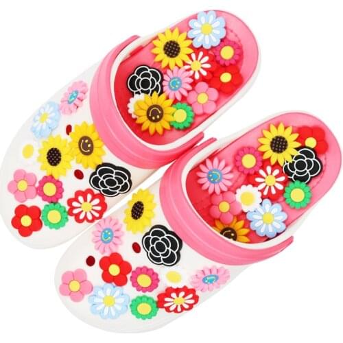 Shoe Accessories Cute Sunflower PVC Shoe Charms Flowers Garden Shoe Buckle Decoration for Croc Wristband Jibz Kids Party