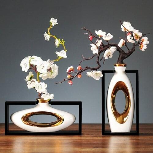 White Ceramic Flower Vase Crafts Creative Hollow Gold-plated Flower Arrangement with Wooden Frame Vase Ornament Home Decoration