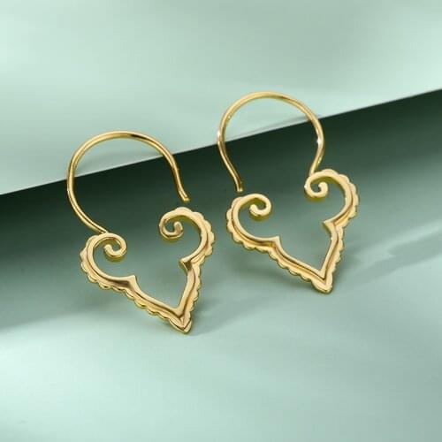 Heart Piercing Earrings 2021 Trendy Stainless Steel Gold Silver Colour Fashion Stud Earrings Cute Stud earrings Jewelry Gift