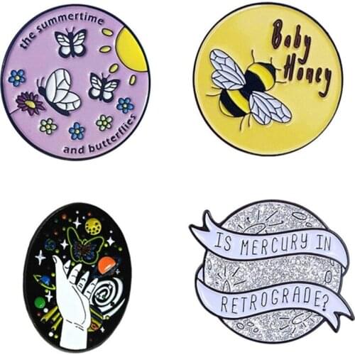 Fashion Enamel Badges Brooches Pins For Women Metal Anime Badges Enamel Brooch Pin On Backpack Womens Decorative Badges Jewelry