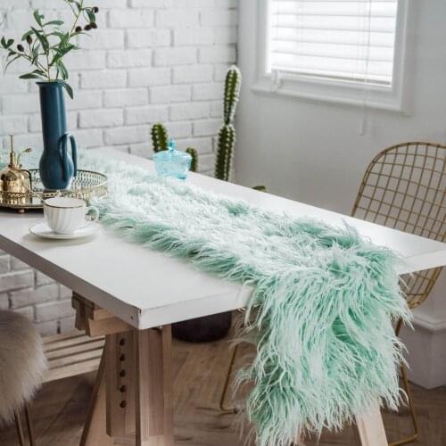 Nordic Soft Shaggy Plush Table Runner For Dining Banquet Wedding Party Luxury Artificial Wool Table Flag Christmas Table Cloth