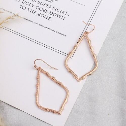 High Quality Designer Frame Teardrop Earrings Fashion inspired Jewelry Painting Metal Water Drop Earring for women grils