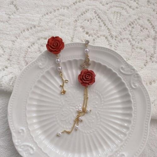 New Design Pearl Irregular Stud Earring Red White Rosa Boho Earring Handmade Jewelry Accessory Tassel Earring Women Gift