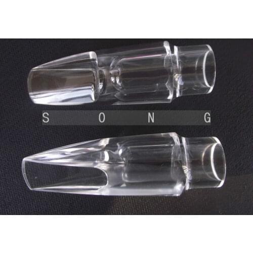 1 piece Transparent Alto saxophone mouthpiece Good materials and tone