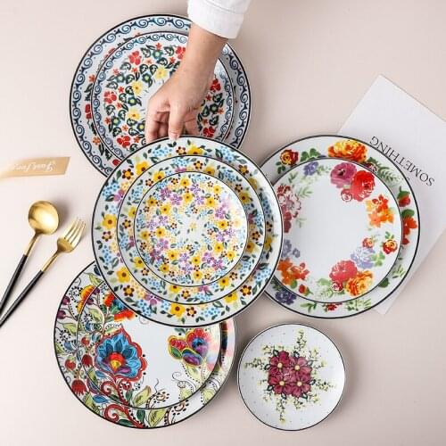 Creative Hand-painted Ceramic Plate Round Plate Dish Flower Pattern Salad Dessert Cake Sushi Home Decoration Hanging Plate