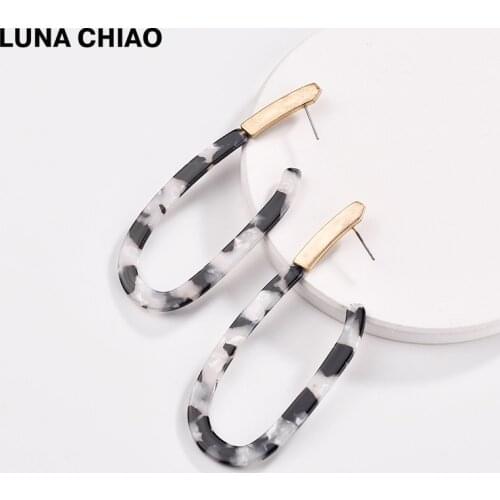 LUNA CHIAO Fashion Trendy Mix Color Big Irregular Shape Grey Leopard Acrylic Resin Hoop Earring with Metal Women Earrings
