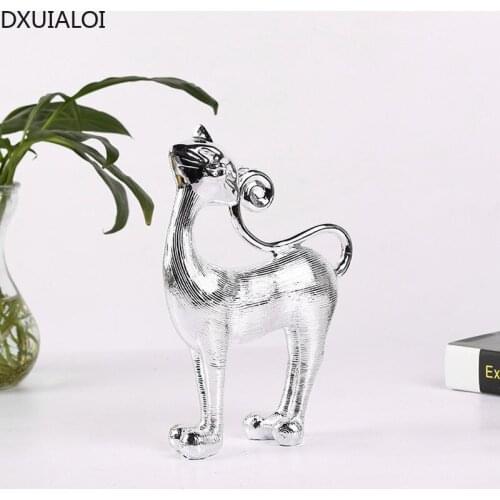 Modern simplicity brushed cat ornaments electroplating crafts housewarming gifts home living room entrance bedroom decoration