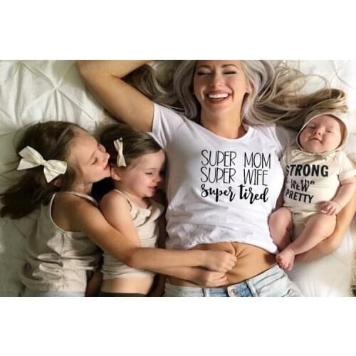 Super Mom Super Wife Super Tired Funny Letter Women T Shirt O-Neck Female Streetwear Mom Life Mothers Day Gift Tumblr Tee Tops