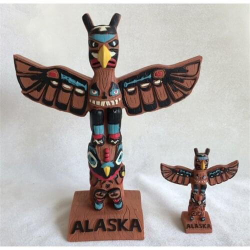 Handmade Painted Alaska Totem Statue Creative Resin Crafts World Tourism Souvenir Gifts Collection Home Decortion