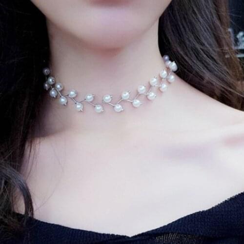 Fashion Elegant Imitation Pearl Necklaces & Pendants For Women 2021 Girls Pearl Chain Necklace Vintage Jewelry Accessories Party