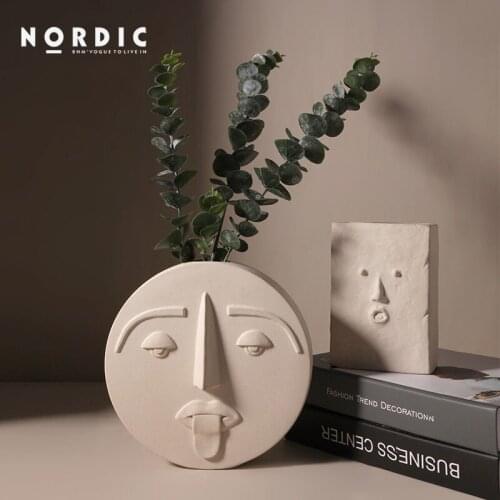 Nordic Style Modern Face Mask Ceramic Vase Home Decoration Flower Vases Head Matte Table Flower Vase for Wedding Decoration Ins