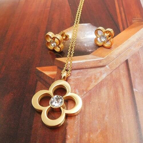 2018 Top Quality 316l Stainless Steel Bridal necklace Wedding four flower Rhinestone necklace set For Party Gift