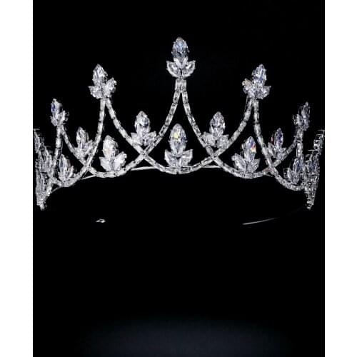 Luxury Hollow Out Design Elegant Cubic Zirconia Tiara Crystal Flower Queen Crown Bridal Headwear for Birthday Pageant Prom Party