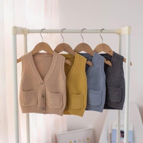 2021 Autumn New Baby Boys Vest Warm All-match Knitted Sweater Vests Baby Girl Wearing Waistcoat Clothes Pockets Sweaters