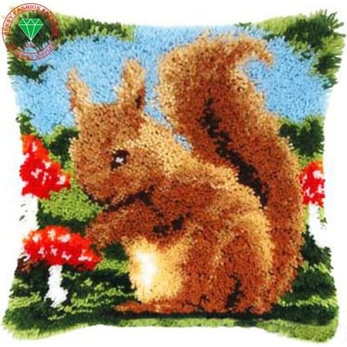Yarn carpet Diy embroidery Patchwork carpet embroidery stitch cushion throw crochet pillowcase stitch mat pillow home squirrel