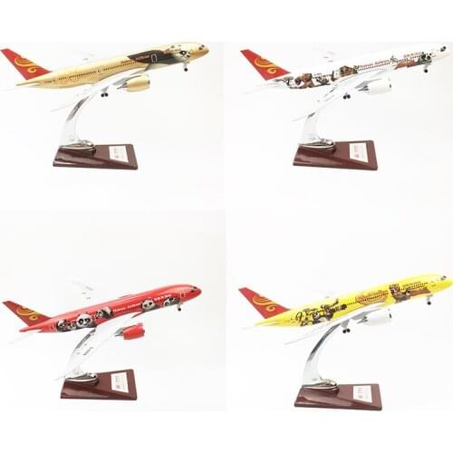 1/200 scale 30CM 787 B787 model HaiNan Panda airlines with base aircraft plane model toy collectible display collection