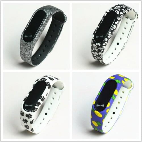 For Xiaomi Mi Band 3 4 Sport Strap Painted watch Silicone wrist strap Bracelet For xiaomi mi band 3 4 bracelet Miband 2 Strap