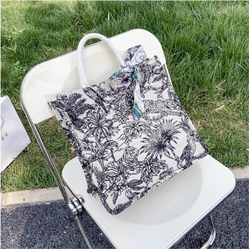 Canvas Totes Purses and Handbags for Women 2021 Designer Luxury Fashion Girls Female Shopper Printing Solid Color Handle Wallets