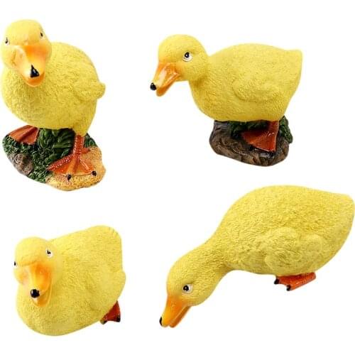 Yellow Duck Resin Animal Statue Ornaments Garden Landscape Sculpture Crafts Courtyard Park Villa Figurines Decoration