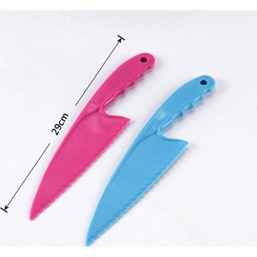 300pcs/lot Pizza Cake Bread Plastic Cutter Cake Knife Food Grade PP Serrated Blade For Cut Sushi Baking Kitchen Supplies ZA5179