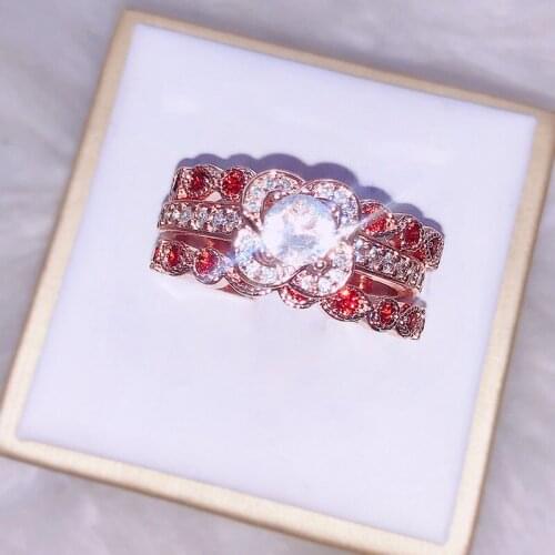 Rose Gold Red Crystal Three-piece Ring Elegant Temperament Ladies Jewelry To Send Mom Mothers Day Gift
