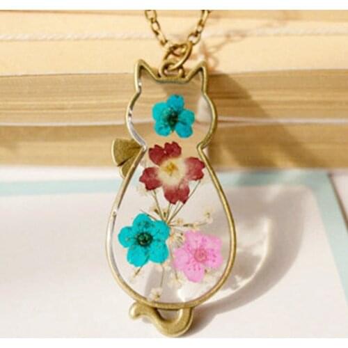 Vintage Jewelry Bijoux Handmade Retro Bronze Cat Shap Metal Frame Natural Dried Flowers Pendants Necklaces For Women Girls Femme