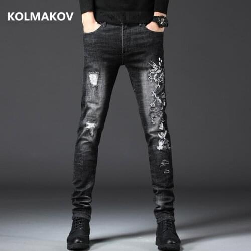 2019 New style Mens Denim Jeans Embroidery Full Length Pants with Slim fit Pants for Man Fashion Classic black Mens Jeans