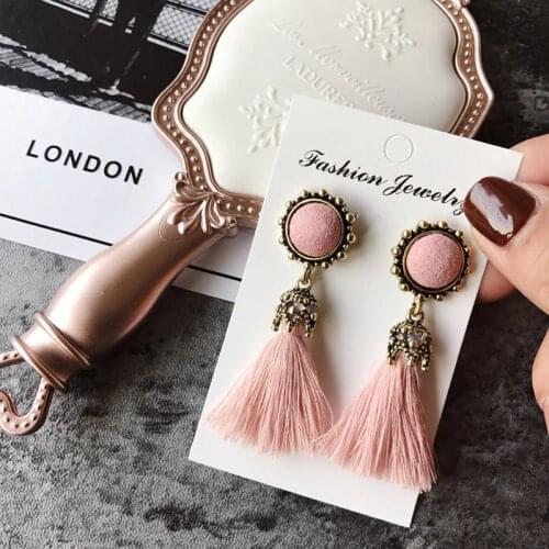 2019 New Tiny Tassel Earrings for Women Fashion Jewelry Vintage Velvet Ball Statement Fringed Drop Earring Female Jewellery gift