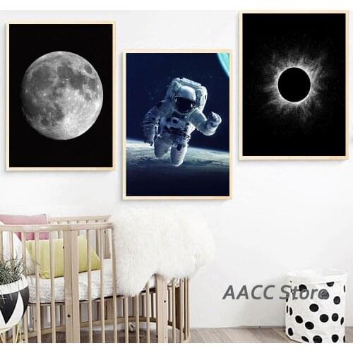 Modern Astronaut Moon Posters Canvas Painting and Prints Black and White Space Picture Wall Art for Room Home Decoration Cuadros