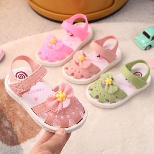 Sandals for girls Baotou beach shoes 2-7years old children non-slip soft bottom childrens sandals non-slip summer sandals