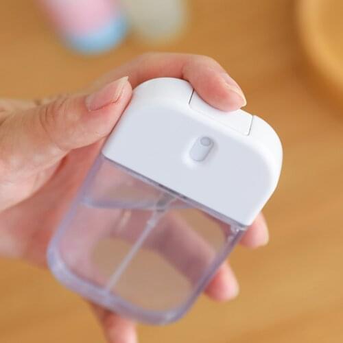 Mini Hand Sanitizer Press Spray Bottle Portable Fine Mist Empty Bottle Portable Plastic Alcohol Refillable Bottling