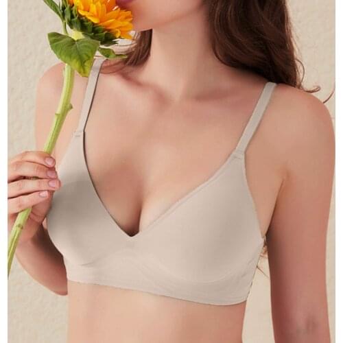 Latex Seamless Bra Women Push Up Underwear Gathers Latex Female Intimate Plus Size Comfortable Sports Underwear Bralette