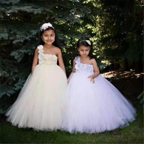 Girls White Flower Tutu Dress Kids Crochet Tulle Strap Dress Ball Gown with Feather Hairbow Children Wedding Party Costume Dress