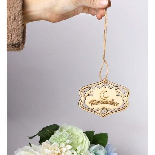 Wooden Eid Mubarak Hanging Pendants Ramadan Crescent Pattern DIY Crafts Ornament with Rope Festival Decoration