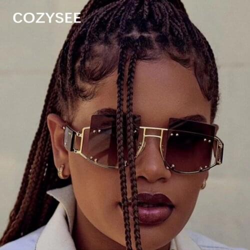 Hot Super Star Luxury Oversized Sunglasses Women Brand Elegant Ladies Sun Glasses Celebrity Women Purple Eyewear Shades UV400