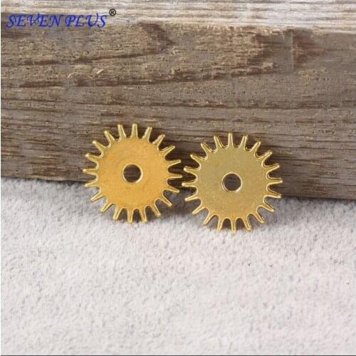High Quality 10 Pieces/Lot Diameter 17mm Gold Color Steampunk Gears Charms Pendants