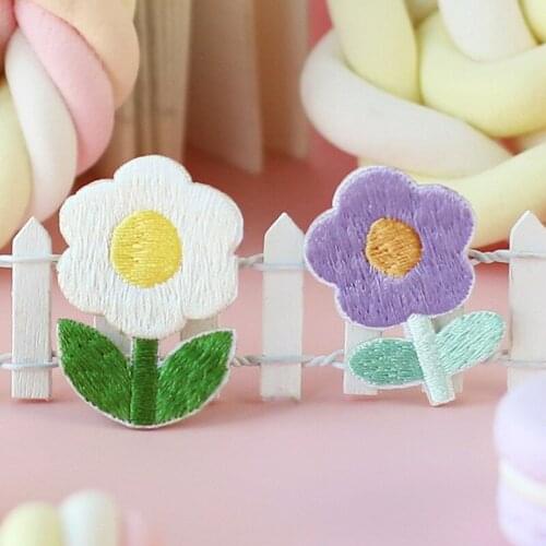 WhatIlife Cute Cartoon Bear Rabbit Animal Clothes Patches Daisy Flower Scarf Hat Embroidery Sticker Patch Appliques Accessories