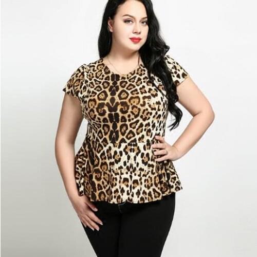 Sexy Leopard T shirt Women Plus Size 6XL 5XL Large Big Size Lady Summer Tunics 4XL Ladies Tops and Tees Clothes Short JR197