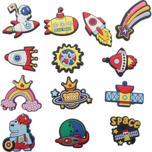 Single Sale 1pc PVC Cartoon Character Shoe Charms,Shoe Buckles Accessories Fit Bands Bracelets Croc JIBZ,Kids Party X-mas Gift