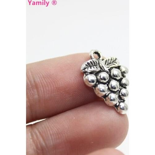 20pcs-- 15x20mm Grapes Charms Antique silver Tone Grapes Charms Pendant pj2968