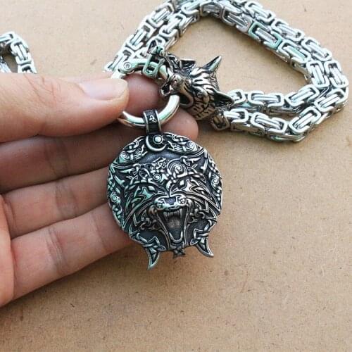 1pcs Men stainless steel viking wolf head pendant celt wolf necklace norse talisman moon and sun ethnic jewelry