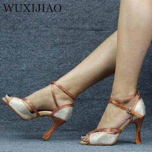 WUXIJIAO Womens Latin Dance Shoes New Dance Shoes Unique Design Salsa Shoes Diamond Sandals