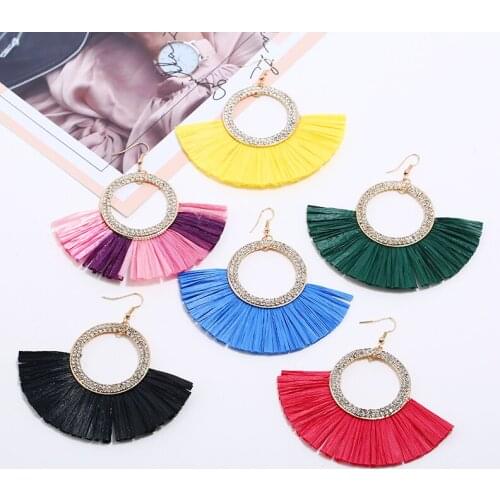 Fashion Simple Metal Cutout Circle Inlaid Crystal Rhinestone Pendant Earrings Bohemian Ethnic Womens Grass Vine Earrings