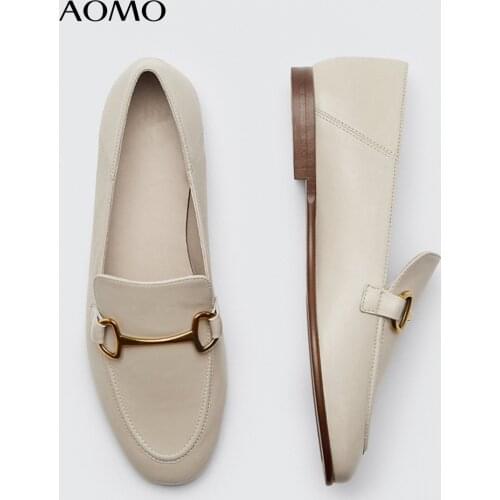 AOMO Footwear