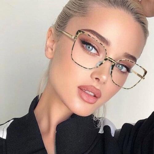 Sexy Leopard Womens Cat Eye Glasses Frame Fashion Design Oversized Decorative Glasses Woman Metal Anti Blue Light Spectacles