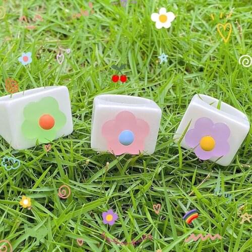 Fashion Candy Color Exaggerate Acrylic Resin Rings Punk Jewelry Accessories Geometric Flower Statement Rings For Women anillos