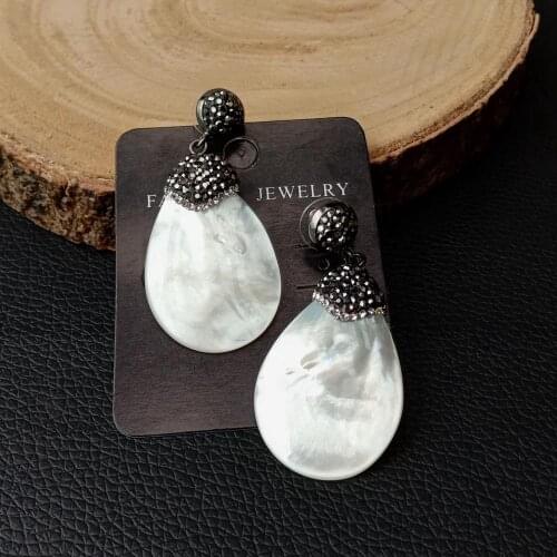 Natural White Mother Of Pearl shell Black Macarsite pave Earrings Fashion Statement Party Wedding Earrings Shipping Jewelry