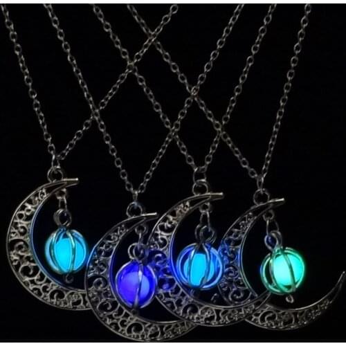 2019 New Hot Moon Glowing Necklace Gem Charm Jewelry Silver Plated Women Hollow Luminous Stone Necklace Gifts Dropshipping